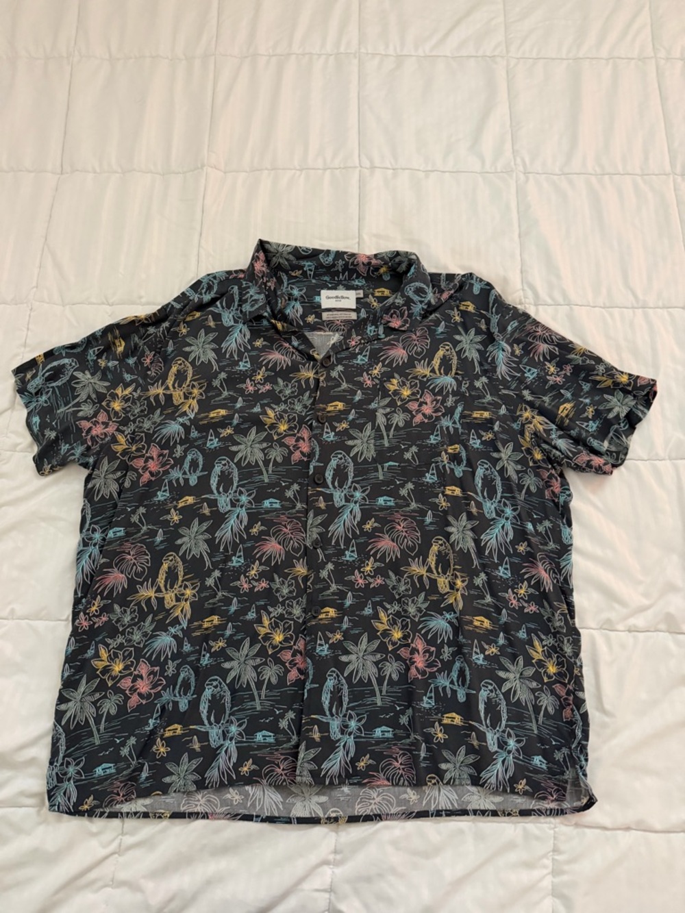 Goodfellow & Co Black Tropical Print Short-Sleeve Camp Shirt